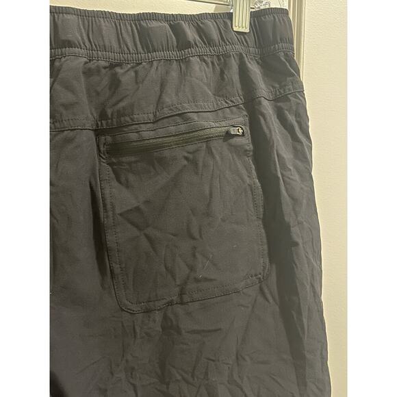 Outdoor Research Ferrosi Shorts 5” - Picture 10 of 14